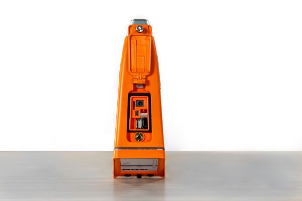 Vanta ELement usb indgange